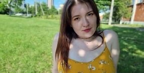 Chuyến phiêu lưu đầy sắc màu của cô gái mông bực cùng chàng trai điển trai dâm đãng